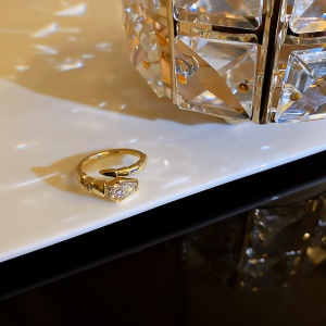 Bague de l'index ouvert réglable en forme de sepent