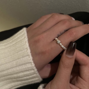Bague élastique en perles d'eau douce