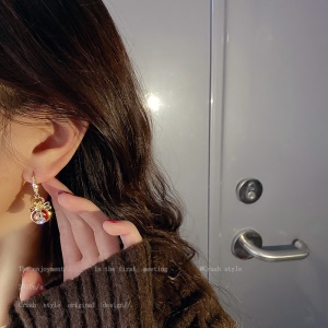 Bague et boucles d'oreilles