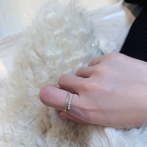 Bague avec perles