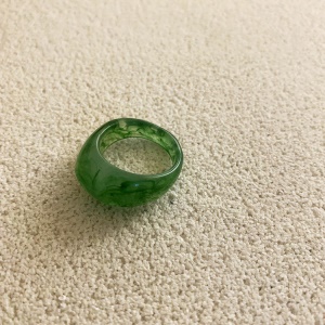 Bague en acrylique vente en gros