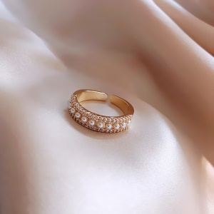 Bague en perles cloutées de diamants plaqué en or véritable préservant la couleur de la galvanoplastie