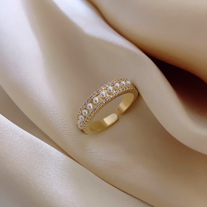 Bague en perles cloutées de diamants plaqué en or véritable préservant la couleur de la galvanoplastie