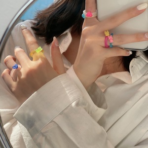 Bague pour jeune fille