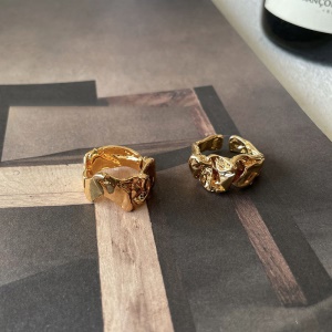 Bague  Irrégulière ouverte en  Métal
