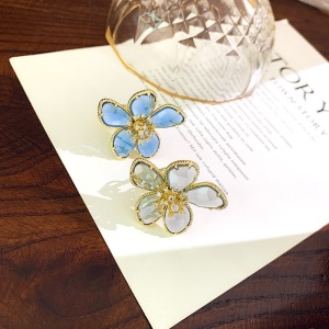 bague ouvert en forme de fleur en cristal