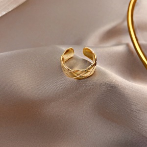 Bague de couple plaqué avec de l'ore et étroite petit parfum ring bague personnalité mode couple bague articulée bague française