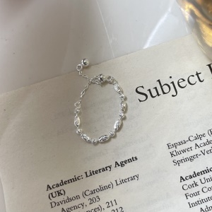 Bague en argent à chaîne souple et réglable