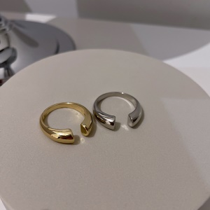 Bague avec ouverture reglable
