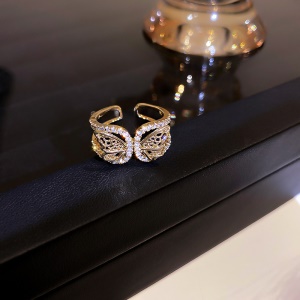 Bague ouverte en zircone sertie de diamants en forme de papillon bijoux pour femmes