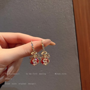 Bague et boucles d'oreilles