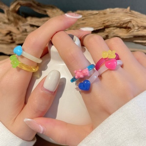 Bague pour jeune fille