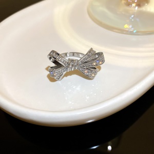 Bague en forme de noeud papillon pour femme et filles