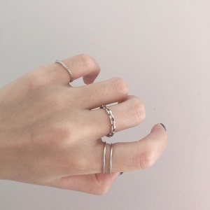 Ensemble de trois bagues simple pour femme
