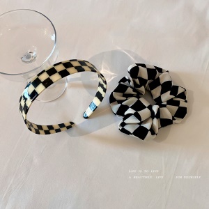 Accessoire de cheveux cerceau et chouchou