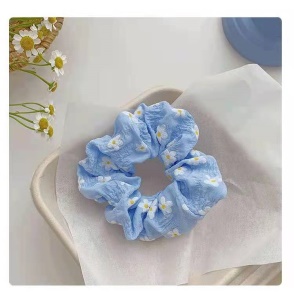 Attache cheveux en tissu