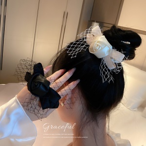 Elastique à cheveux en dentelle avec décoration  de rose