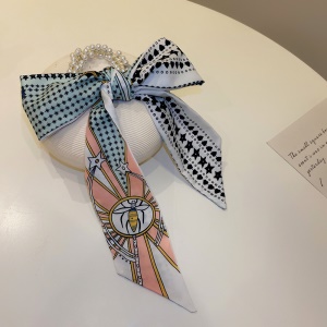 Elastique à cheveux en perles artificiels avec bandeau de cheveux