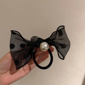 Attache cheveux avec perle