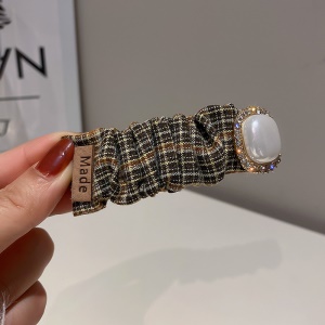 Accessoires de cheveux à carreaux arc plissé