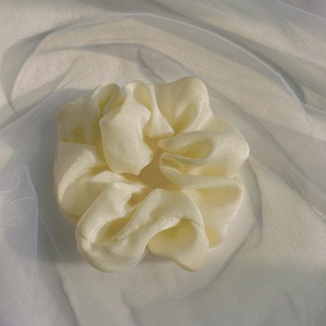 Attache cheveux en tissu