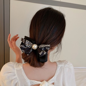 Chouchou cheveux style de noeud papillon avec perle artificielle