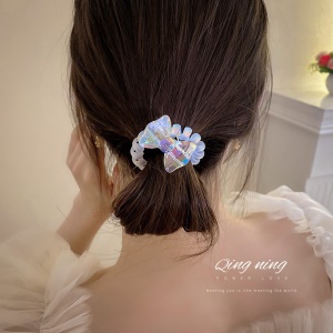 Attache cheveux avec motif irrégulier