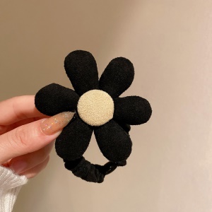 Elastique à cheveux avec décoration en flanelle