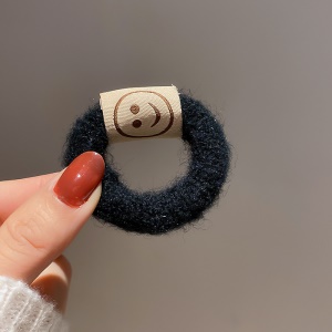 Chouchou attache cheveux en peluche
