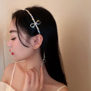 Arc en diamant artificiel pour les cheveux