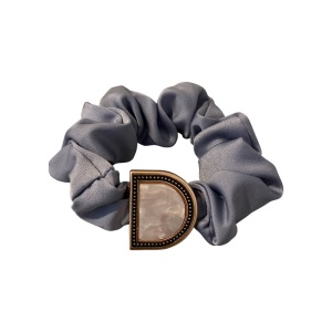 Attache cheveux avec boucle
