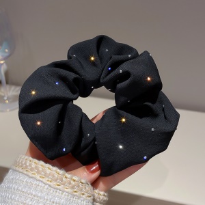 Chouchou cheveux avec décoration de diamant artificiel