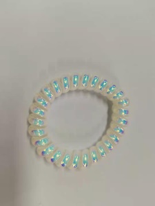 Attache cheveux style ligne téléphonique