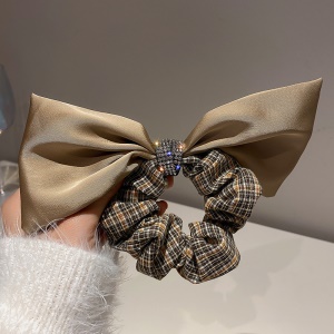 Accessoires de cheveux à carreaux arc plissé