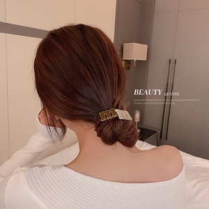 Elastique de cheveux