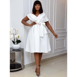 Robe de soirée grande dame manche ouvert sans col