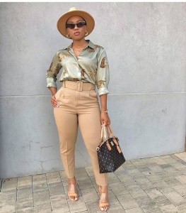 Pantalon avec ceinture