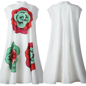 Robe longue motif fleur à petites manches