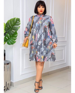 Robe mi courte ample à longues manches